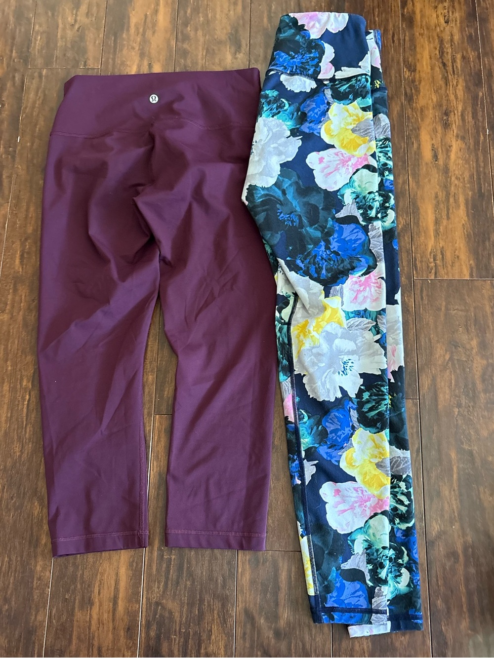 🚨Lululemon purple ladies pants w/free floral🚨